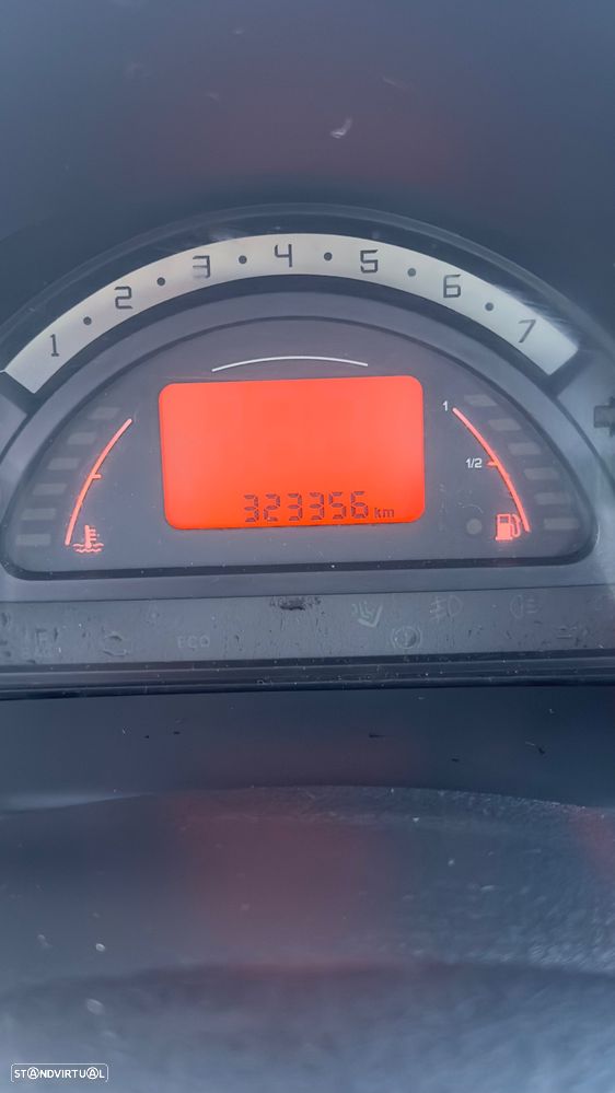 Citroën C3 1.4 HDi Exclusive - 6