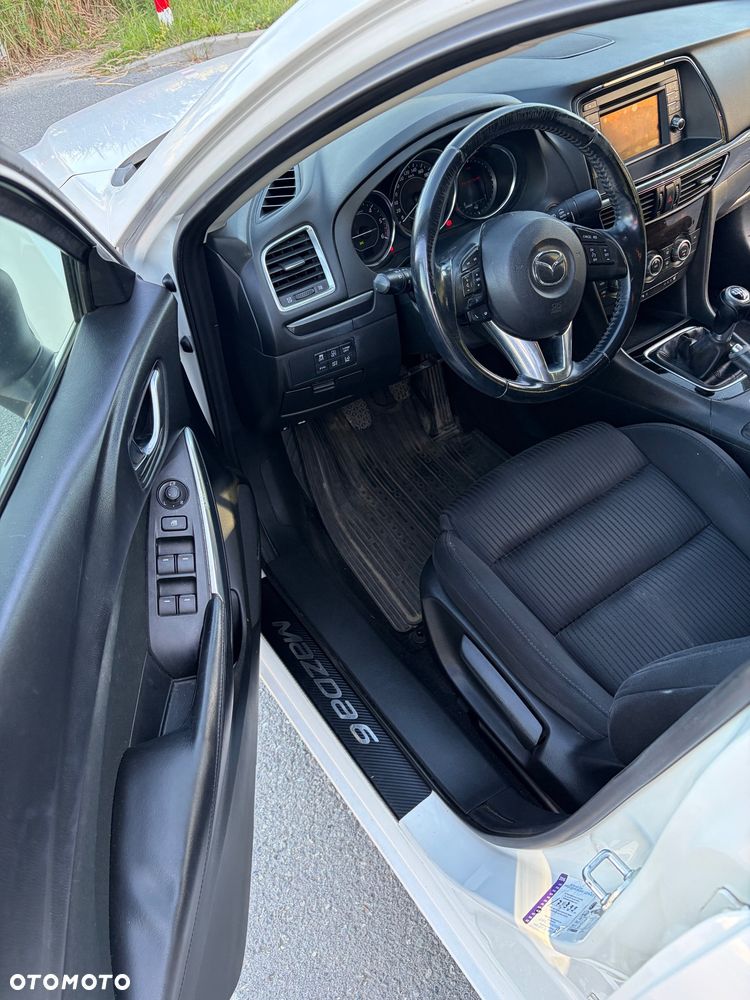 Mazda 6 - 8