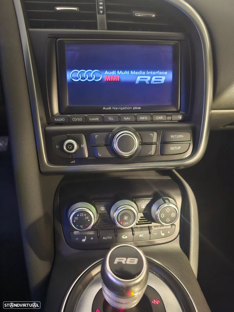 Audi R8 Coupé 4.2 FSI V8 quattro R-tronic - 24