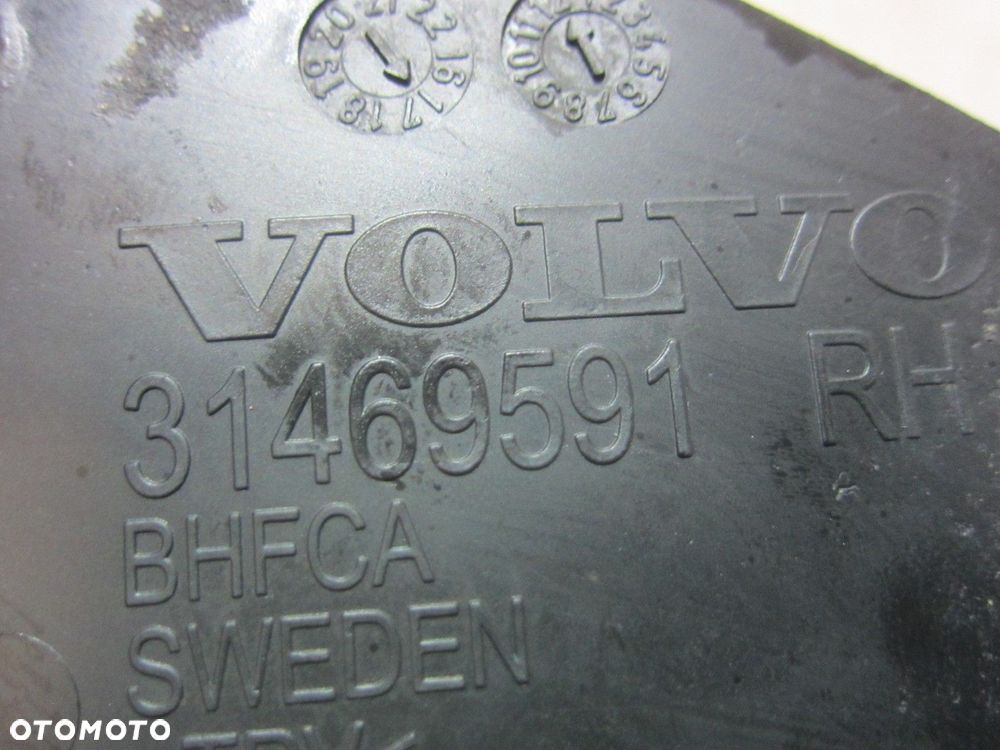 VOLVO XC40 II XC 40 CHLAPACZE ZESTAW CHLAPACZ PRAWY LEWY PRZÓD TYŁ 32226807 - 12
