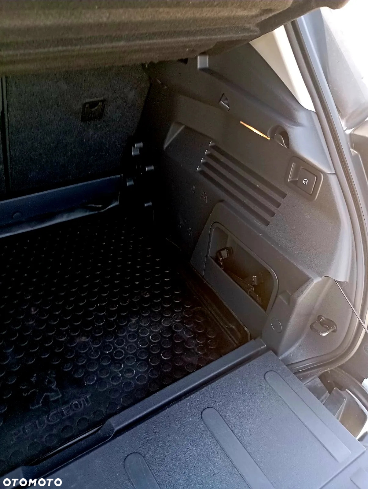 Peugeot 3008 - 14