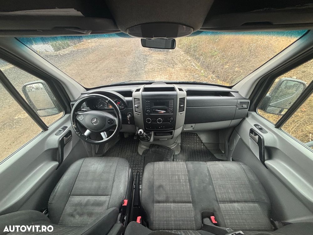 Mercedes-Benz Sprinter - 3