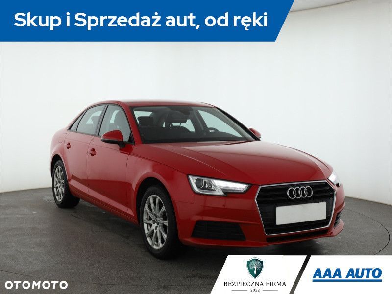 Audi A4 Limousine - 3