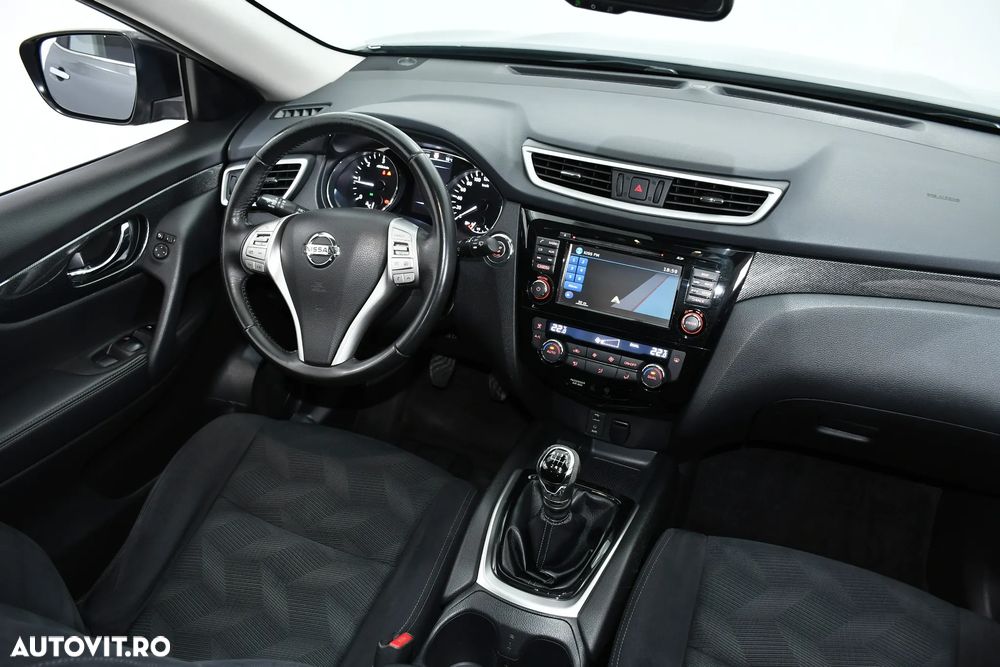 Nissan X-Trail - 4