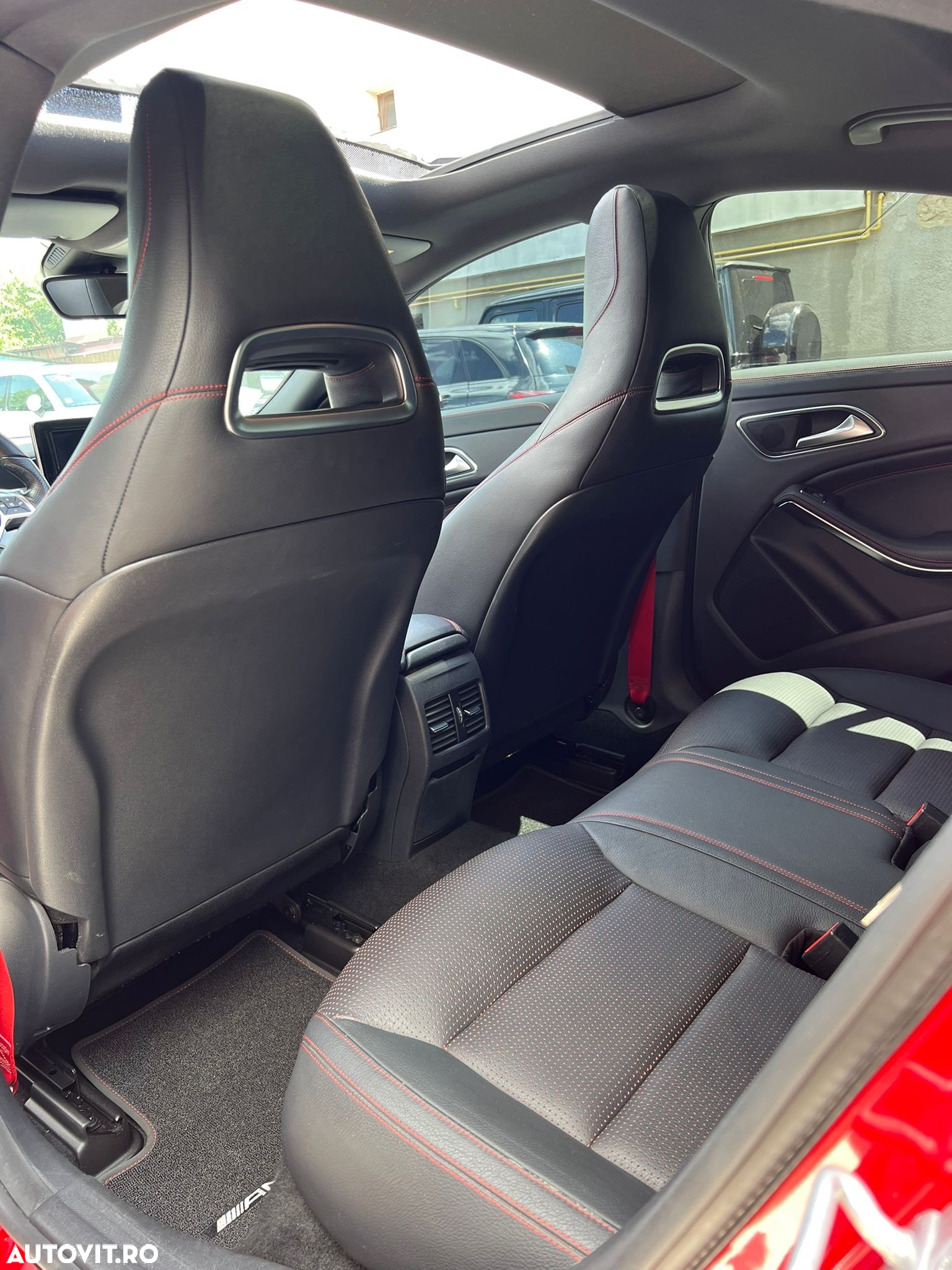 Mercedes-Benz CLA - 13