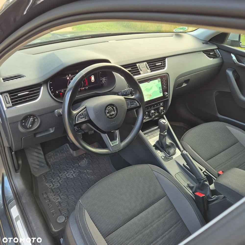 Skoda Octavia 2.0 TDI 4x4 DSG Scout - 15