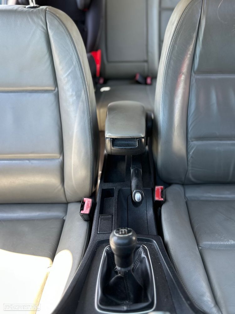 Audi A4 Avant 1.9 TDI m5 - 10