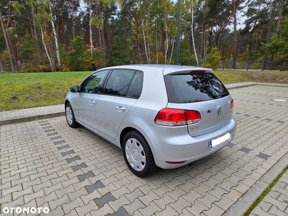 Volkswagen Golf - 19
