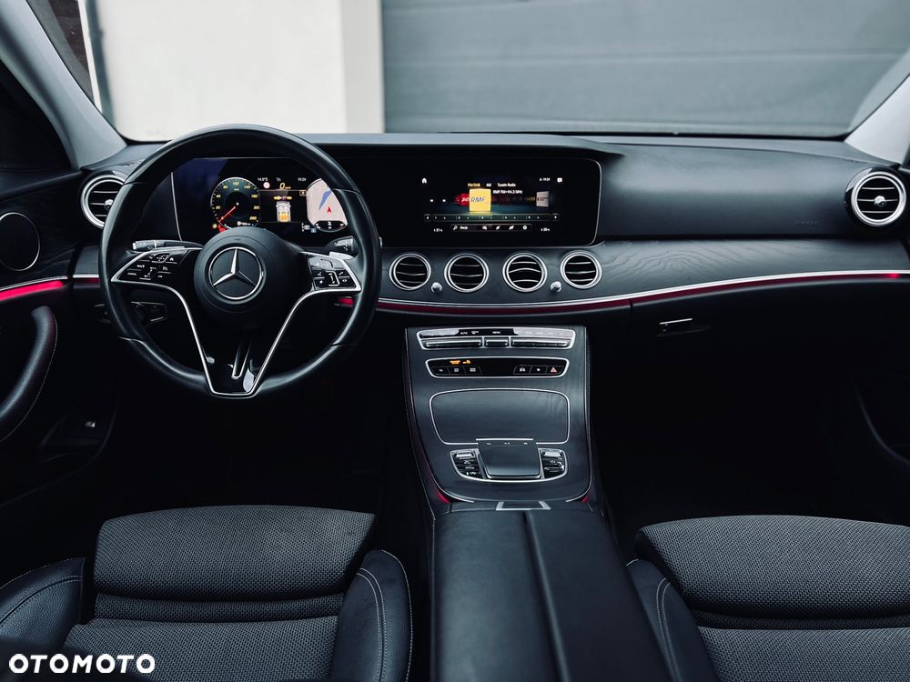 Mercedes-Benz Klasa E - 22