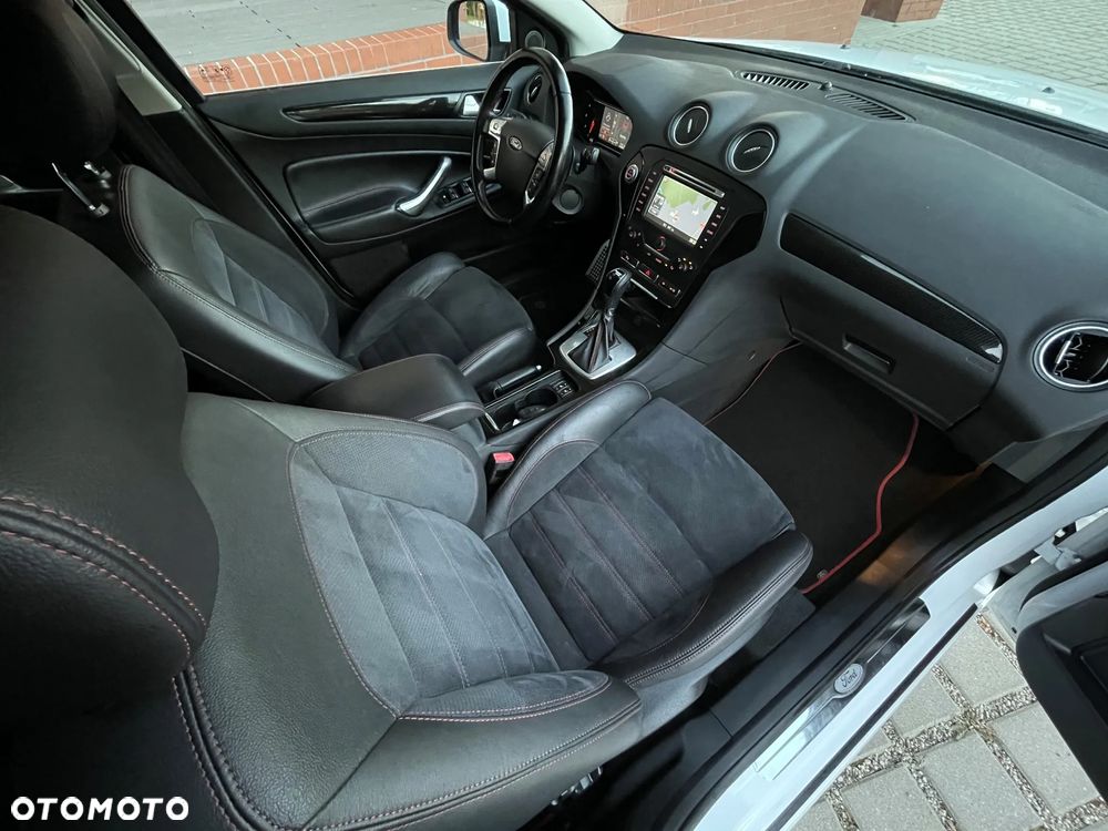 Ford Mondeo 2.0 TDCI Titanium S - 25