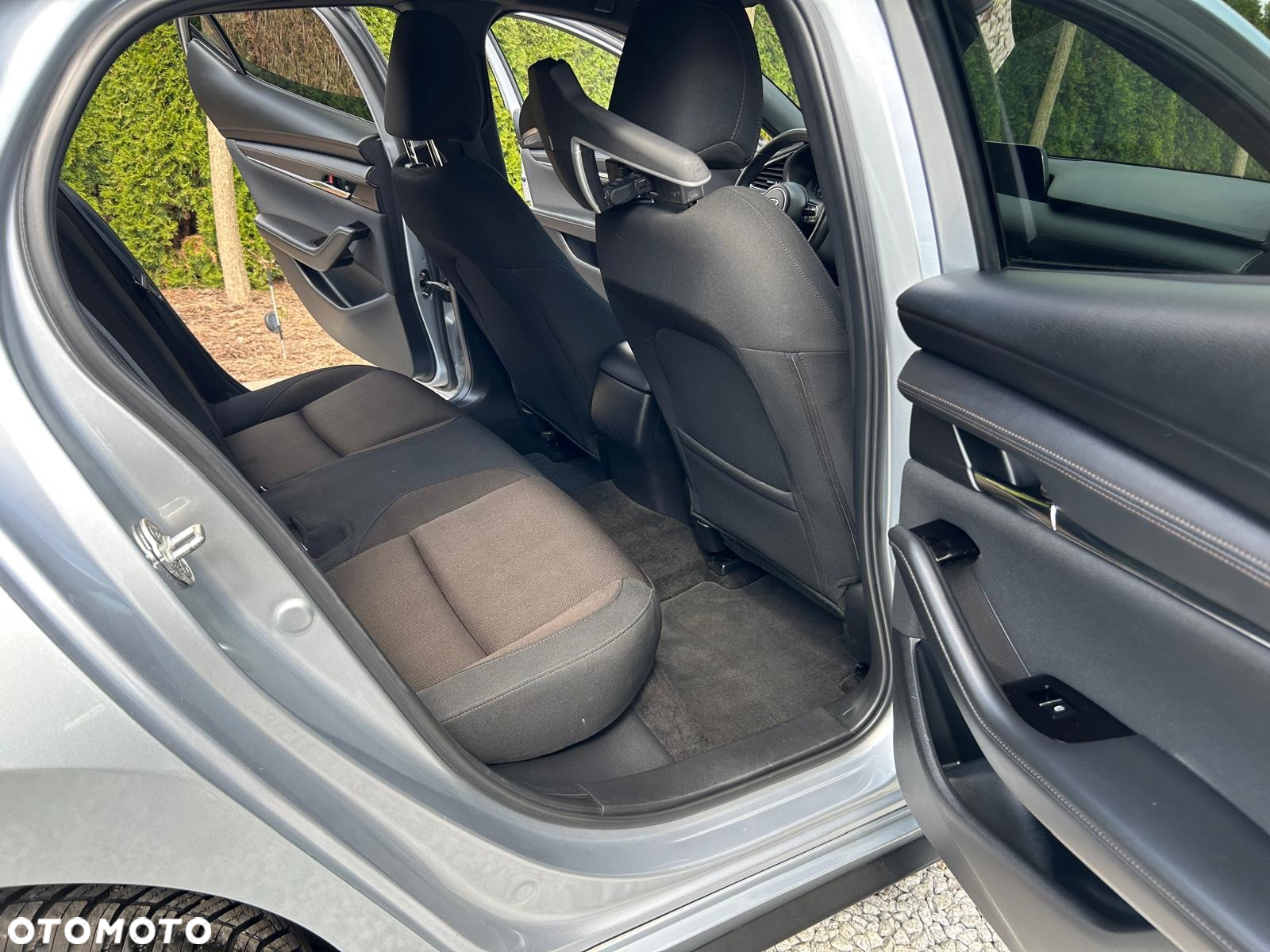 Mazda 3 e-SKYACTIV-G 2.0 M HYBRID 150 HOMURA - 24