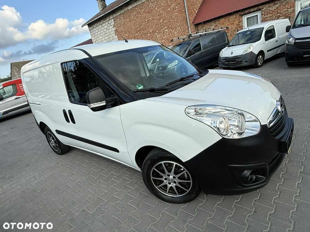 Opel Combo - 19