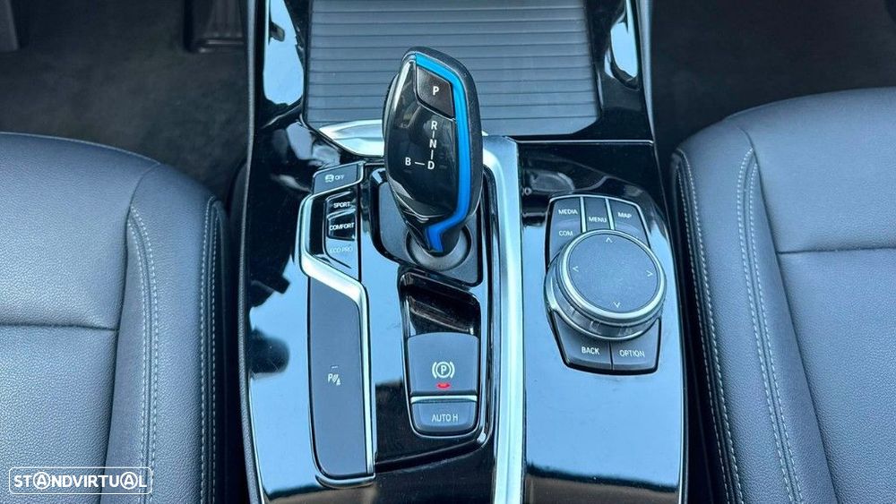 BMW iX3 Inspiring - 23