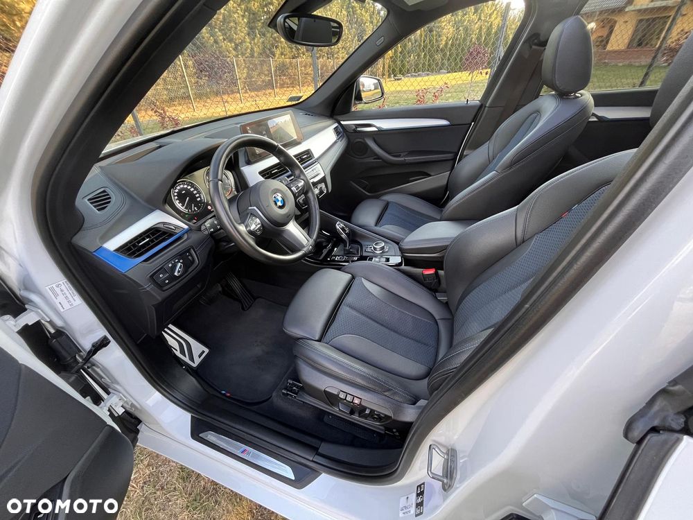 BMW X1 xDrive20i M Sport - 17