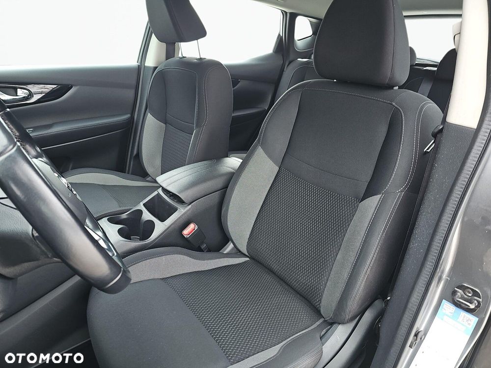 Nissan Qashqai - 13