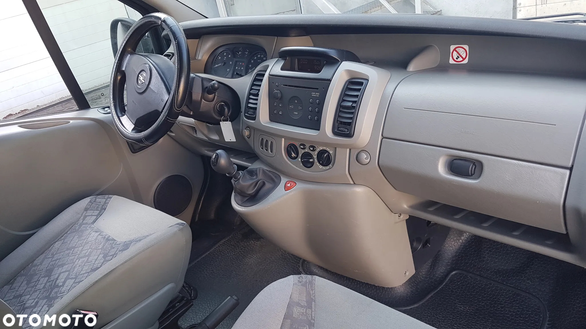 Opel Vivaro 1.9 cdti - 6