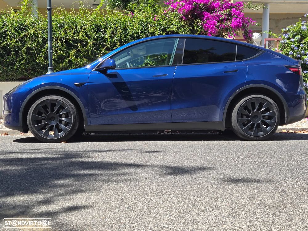 Tesla Model Y Long Range Tração Integral - 24
