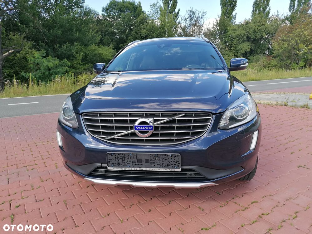 Volvo XC 60 D5 AWD Summum - 3
