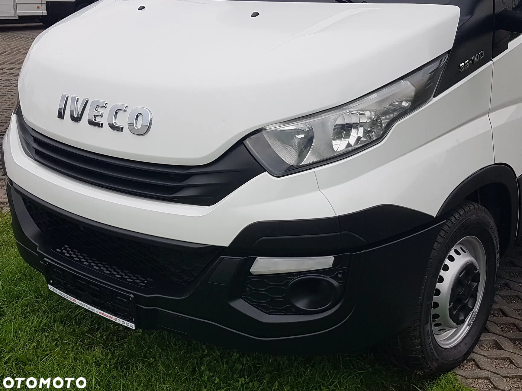 Iveco DAILY KONTENER NISKOPODŁOGOWY 4,31x2,24x2,43 FOODTRUCK SKLEP KAMPER KLIMA BAR KONIOWÓZ - 31