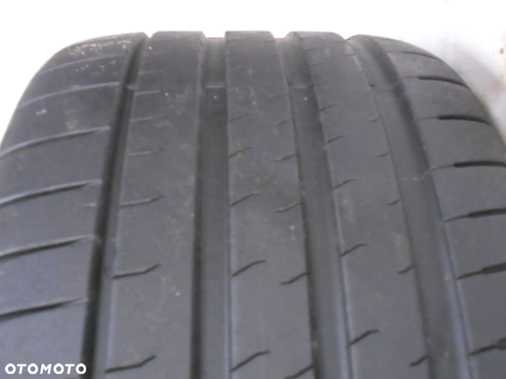 OPONY 245/30R20 BRIDGESTONE POTENZA SPORT DOT 2224 / 2523 6.3MM - 4