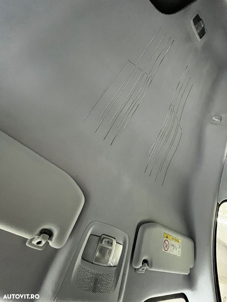 Peugeot 2008 1.2 PureTech Turbo S&S Allure - 9