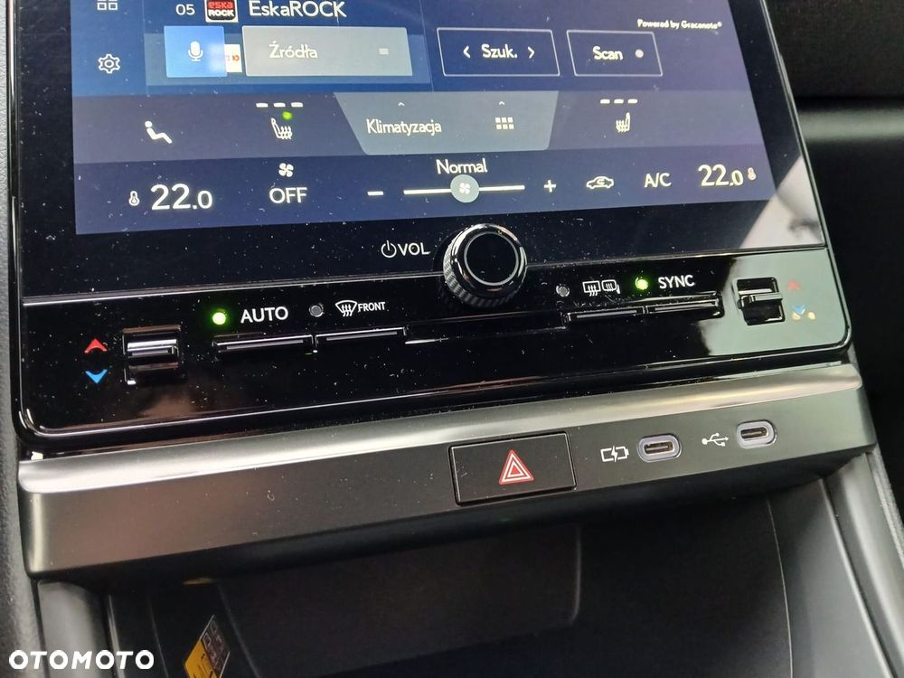 Lexus LBX 1.5 Hybrid - 20