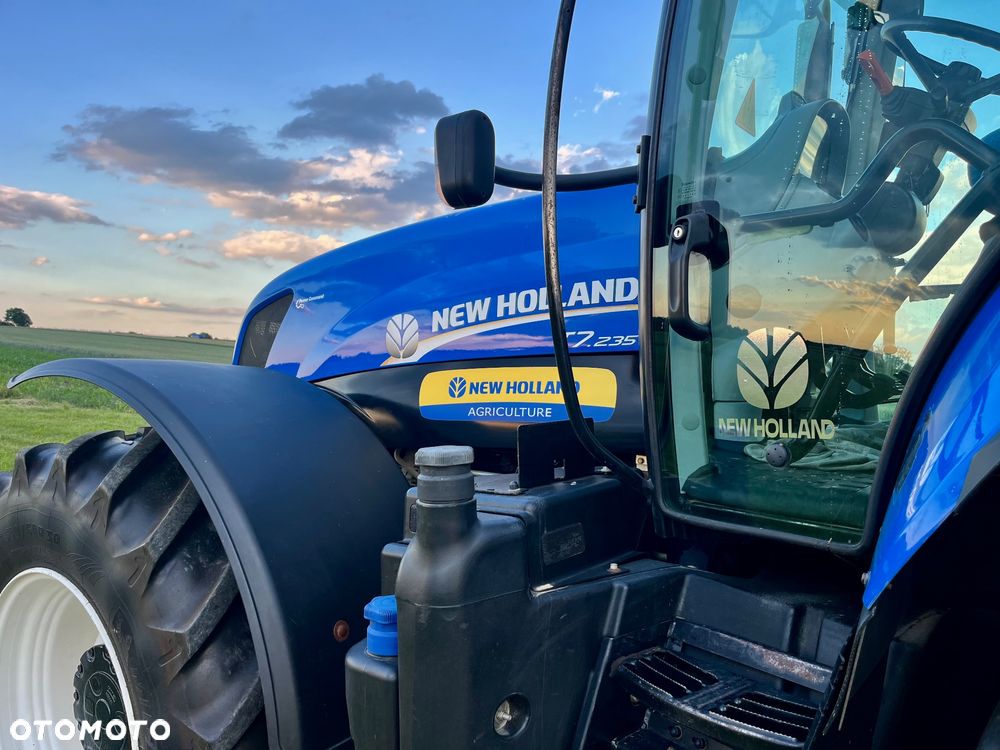 New Holland T7.235 PC //SUPER STAN//8100mth/ T7.270 - 9