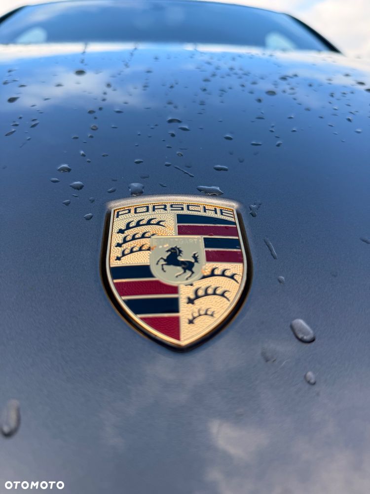 Porsche Cayenne - 30