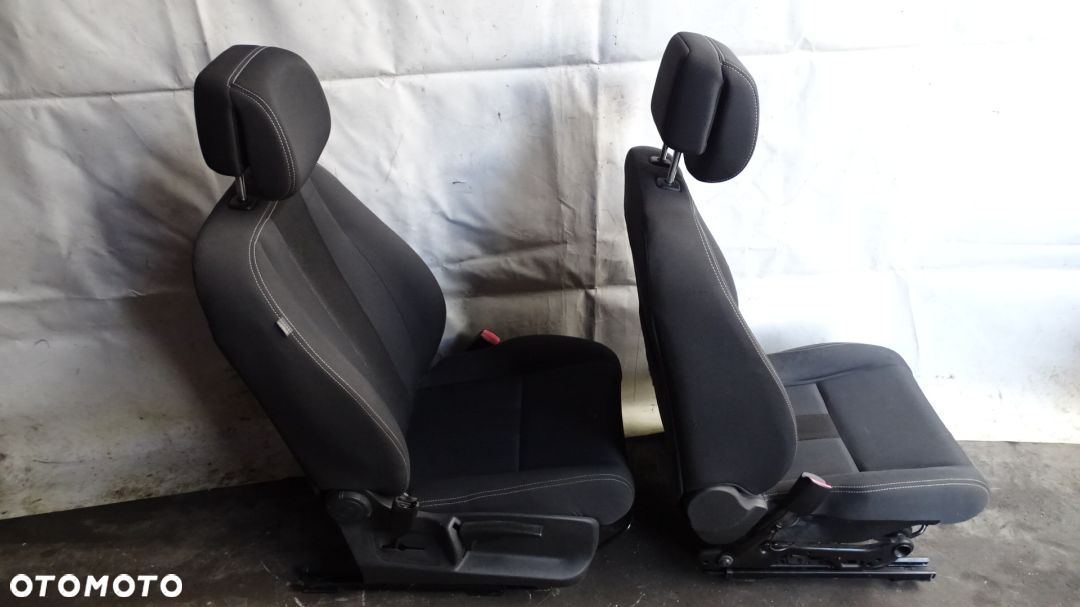 FOTELE PRZEDNIE RENAULT LAGUNA III 2.0DCI - 6