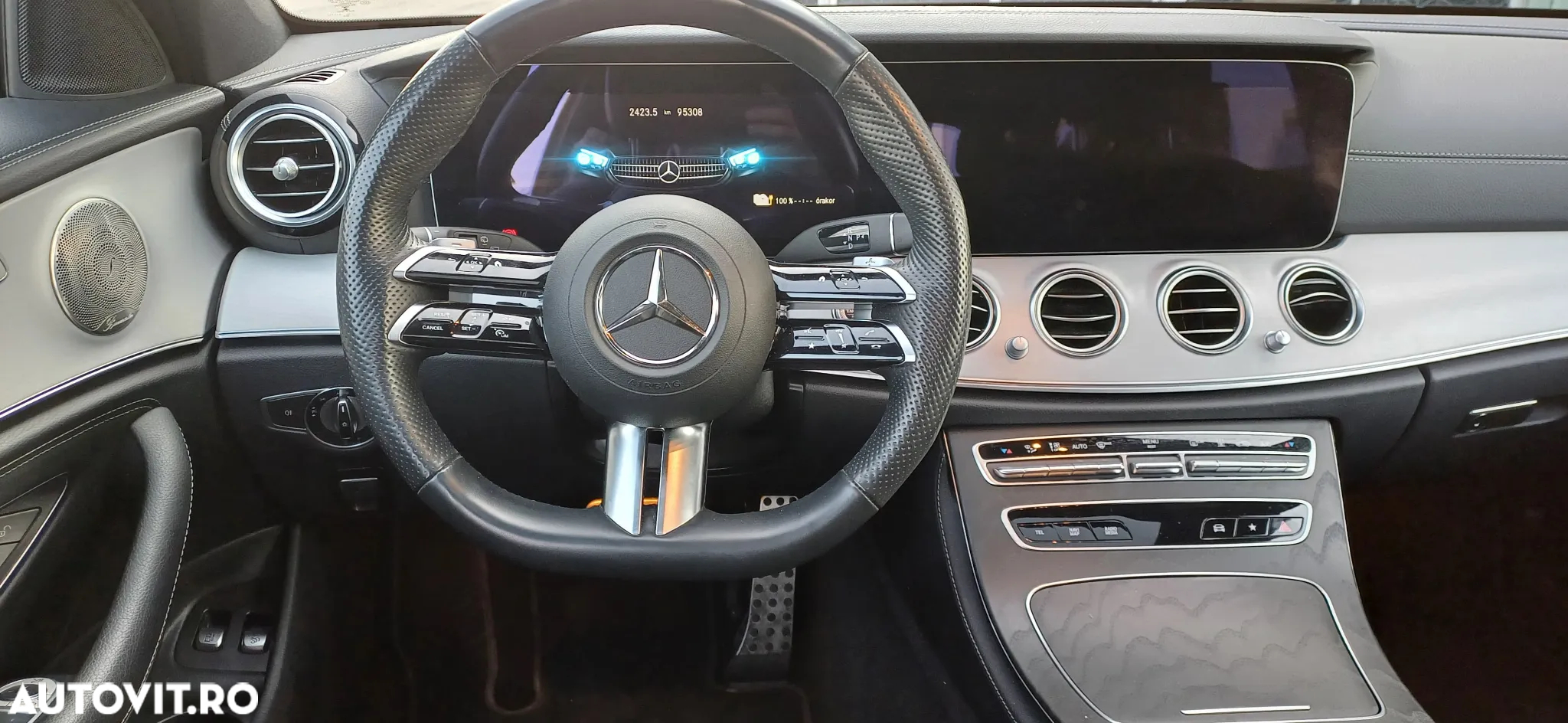 Mercedes-Benz E 300 - 11