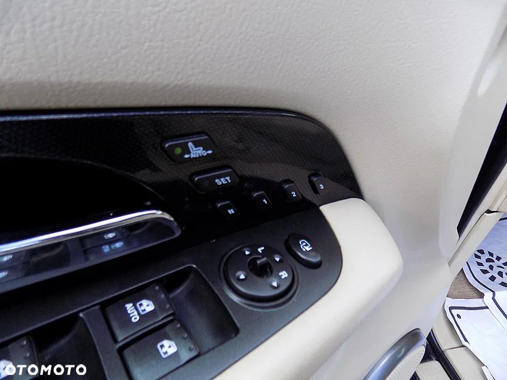 SsangYong/KGM Rexton - 11