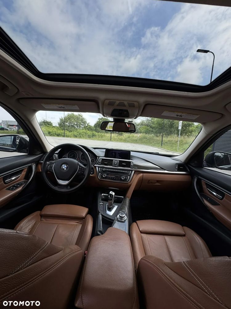 BMW Seria 3 328i xDrive Sport-Aut Luxury Line - 10