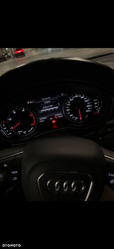 Audi A4 Limousine - 23