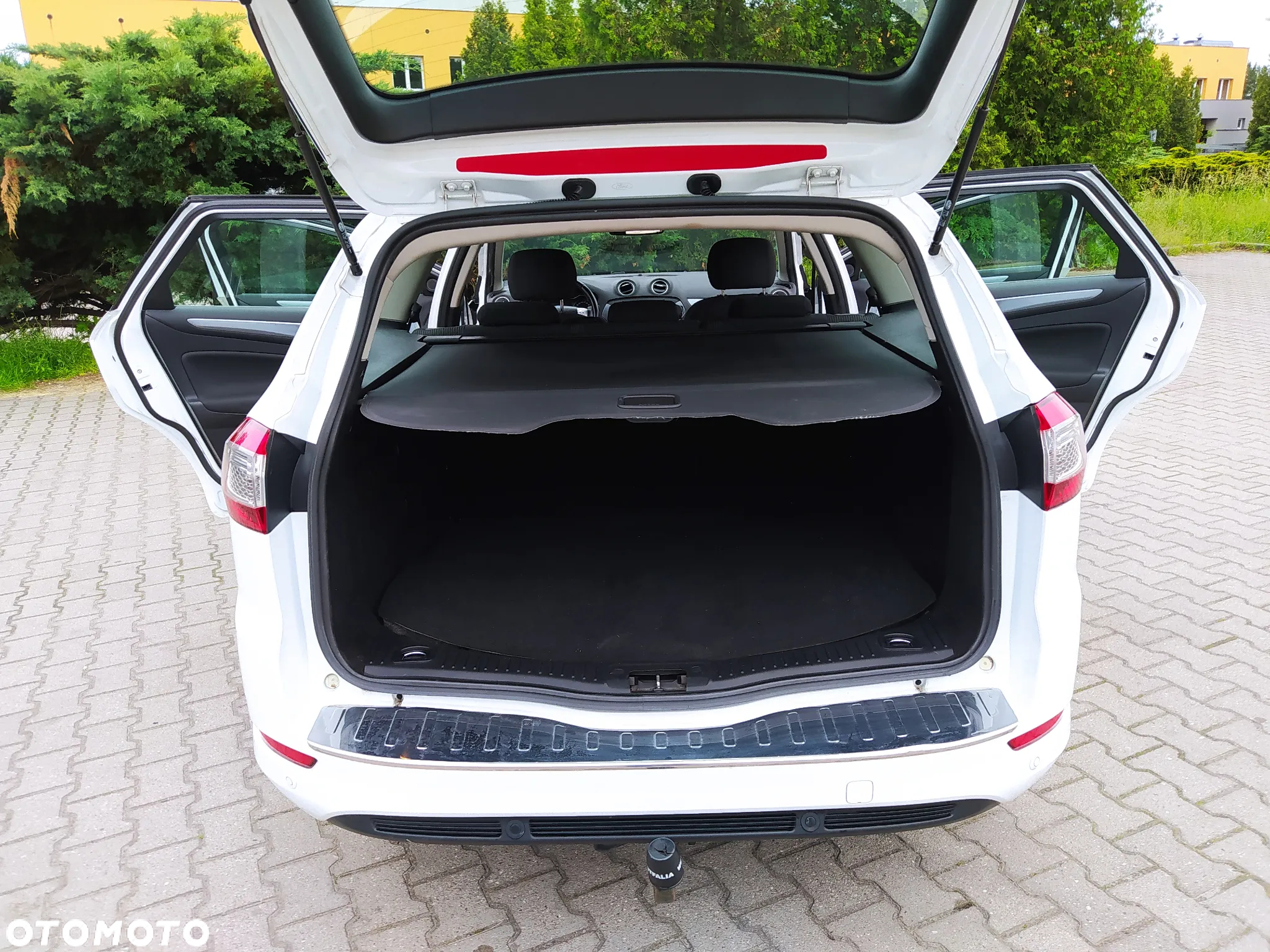 Ford Mondeo 2.0 TDCi Titanium - 22