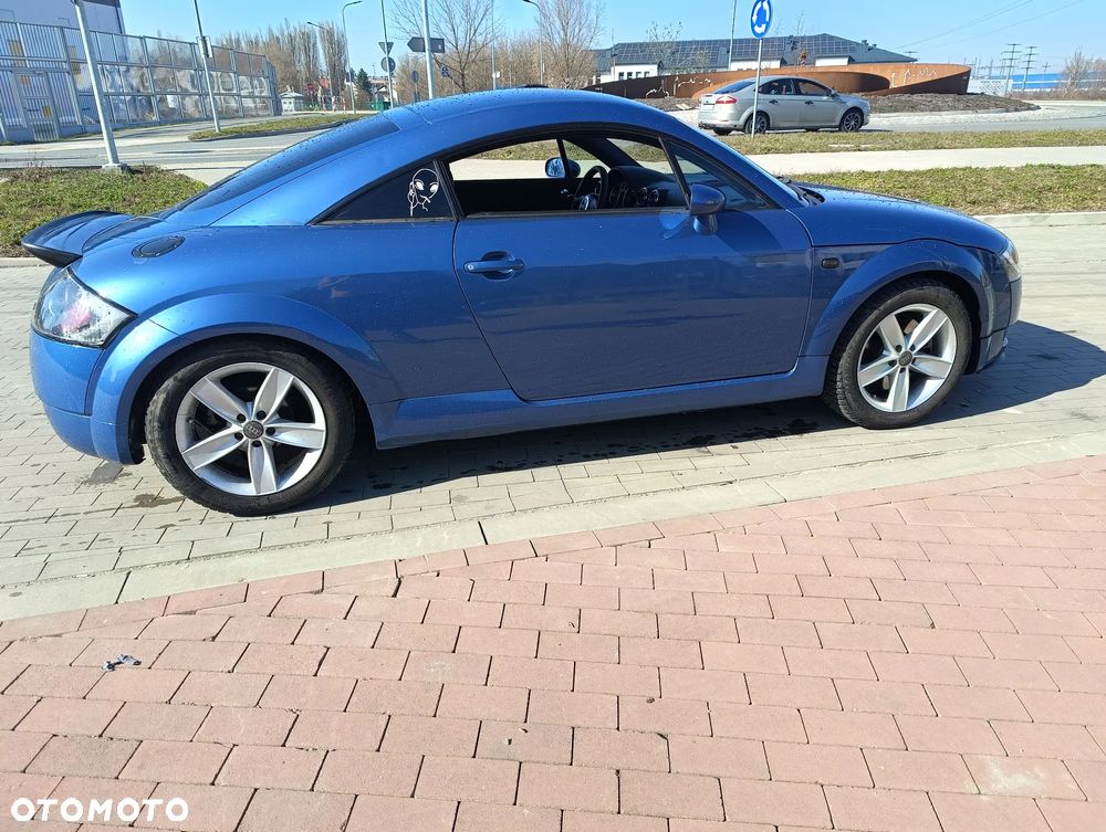 Audi TT Coupé 1.8T Quattro - 12