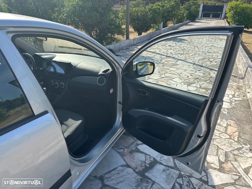 Hyundai i10 1.1 CRDi VGT Style - 30