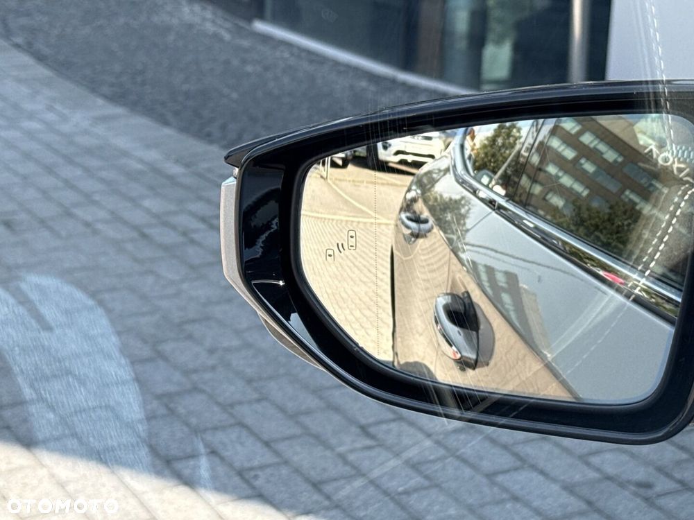 Lexus LS - 28