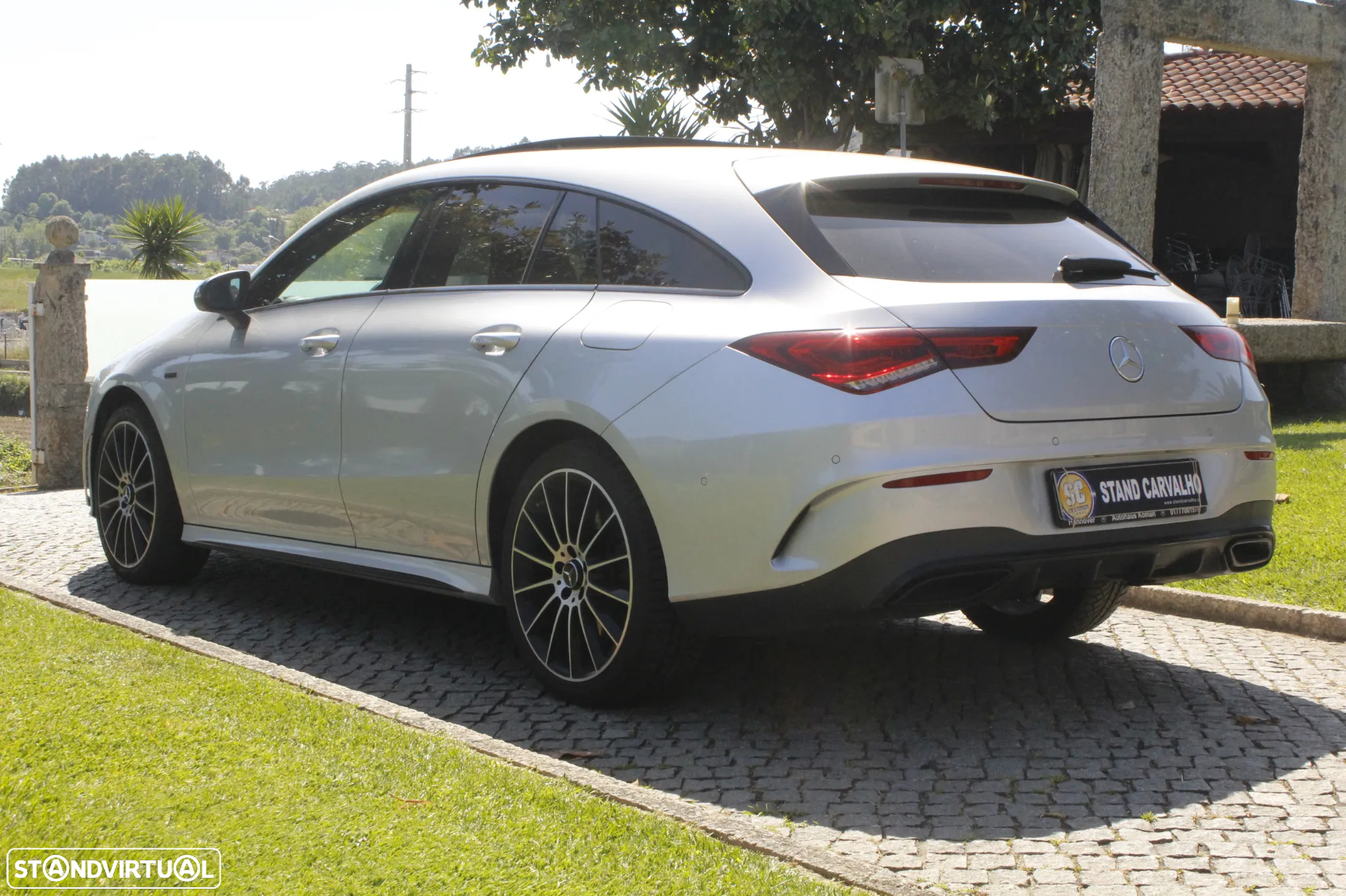 Mercedes-Benz CLA 250 e Shooting Brake AMG Line - 4