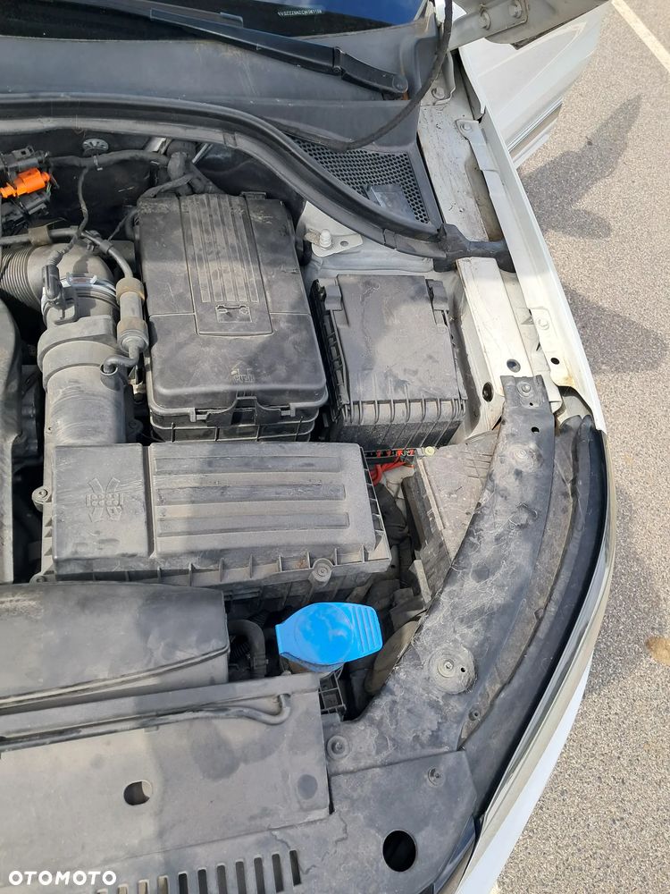 Volkswagen Tiguan - 14