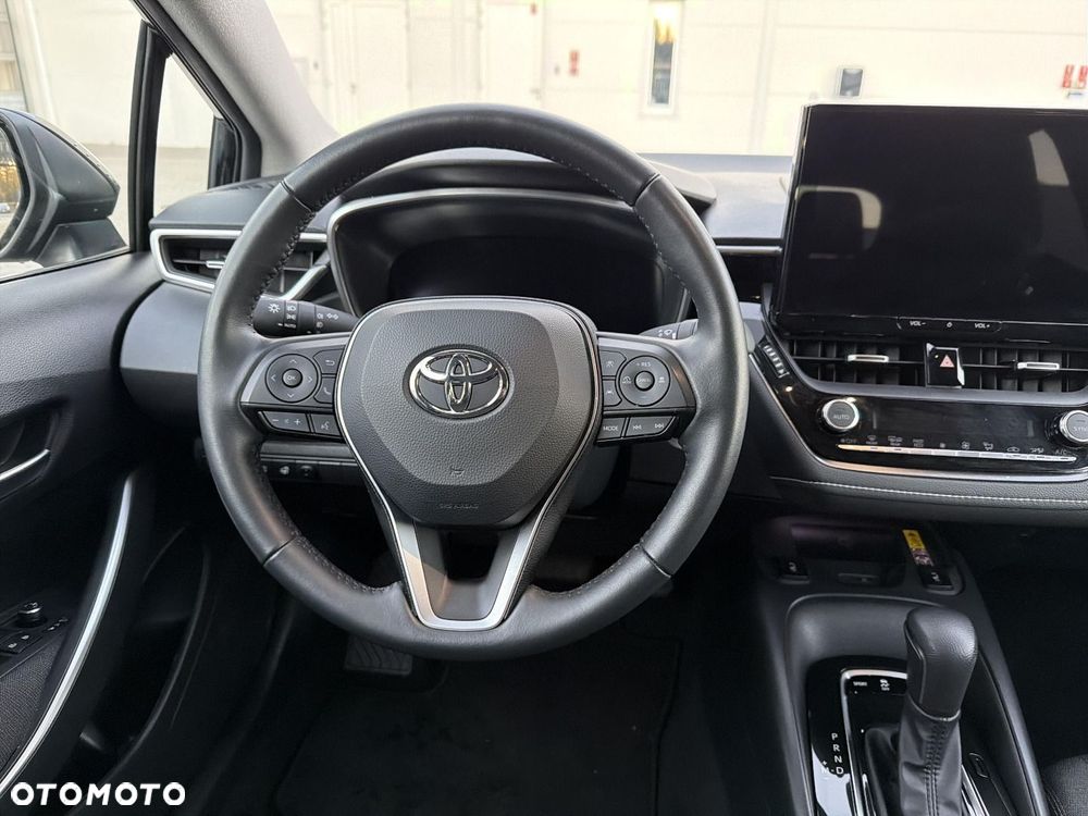 Toyota Corolla - 11