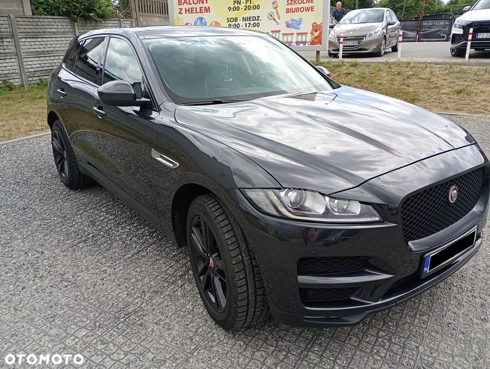 Jaguar F-Pace - 1