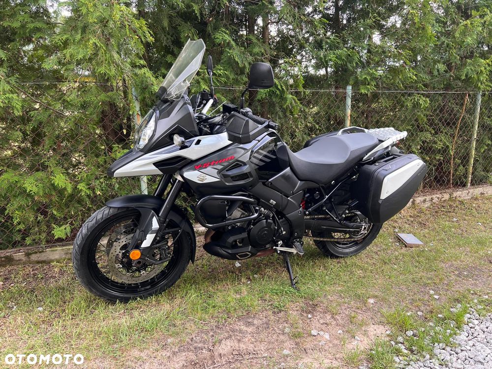 Suzuki V-STROM - 2