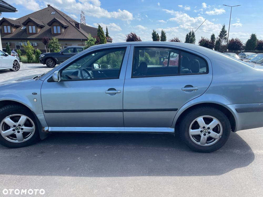 Skoda Octavia - 2
