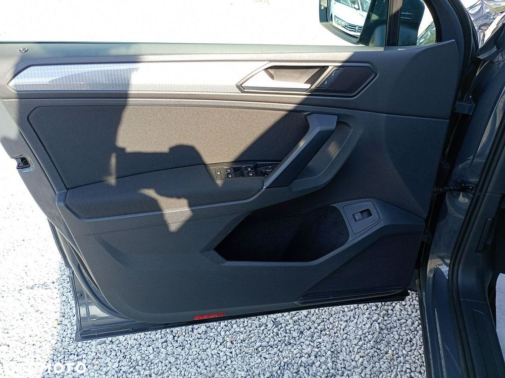 Volkswagen Tiguan 1.5 TSI EVO Life DSG - 17
