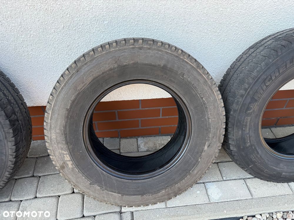 Michelin Agilis Camping 225 75 R16 CP DOT 2020 - 12