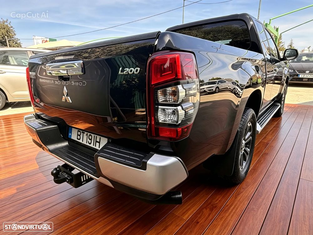 Mitsubishi L200 2.3 DI-D Strakar Club Evolution 4WD IVA DEDUTIVEL - 8