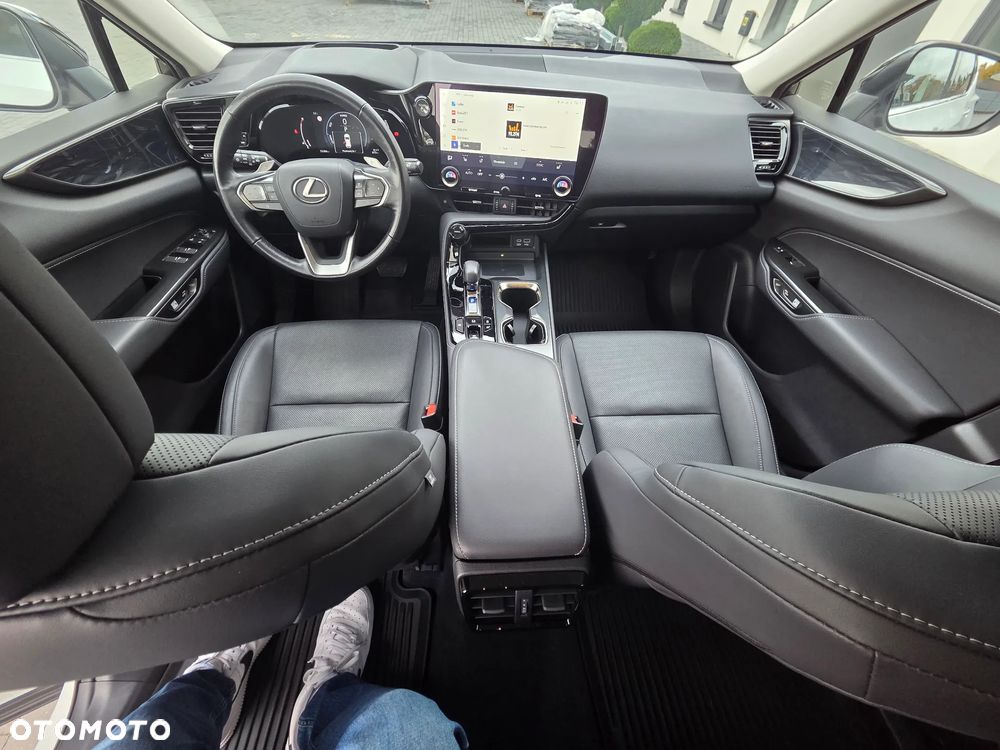 Lexus NX 350h Prestige AWD - 9