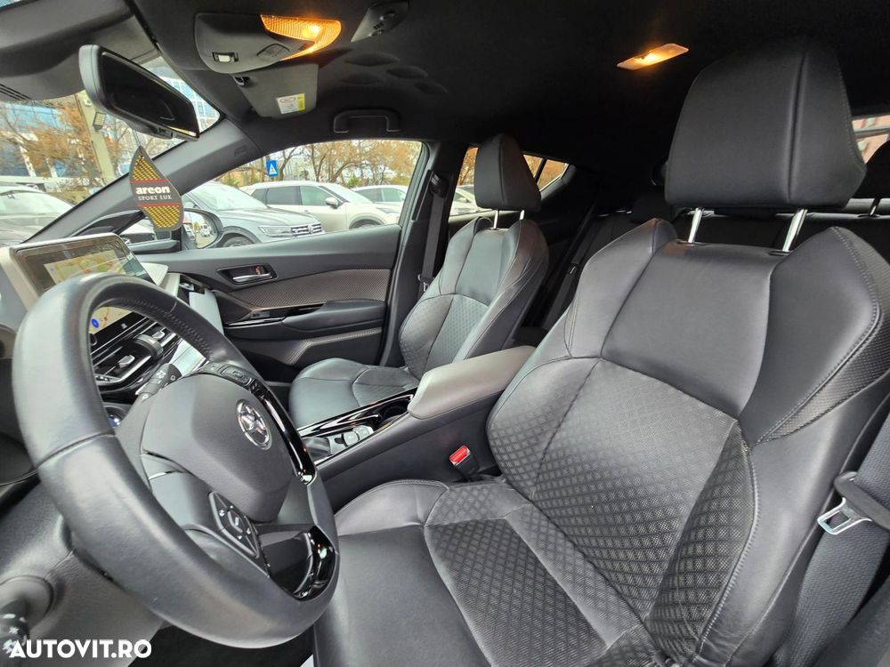 Toyota C-HR - 7