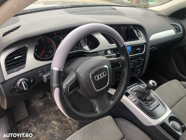 Dezmembrez Audi A4 B8 2.0 tdi CAGA 140cp - 8