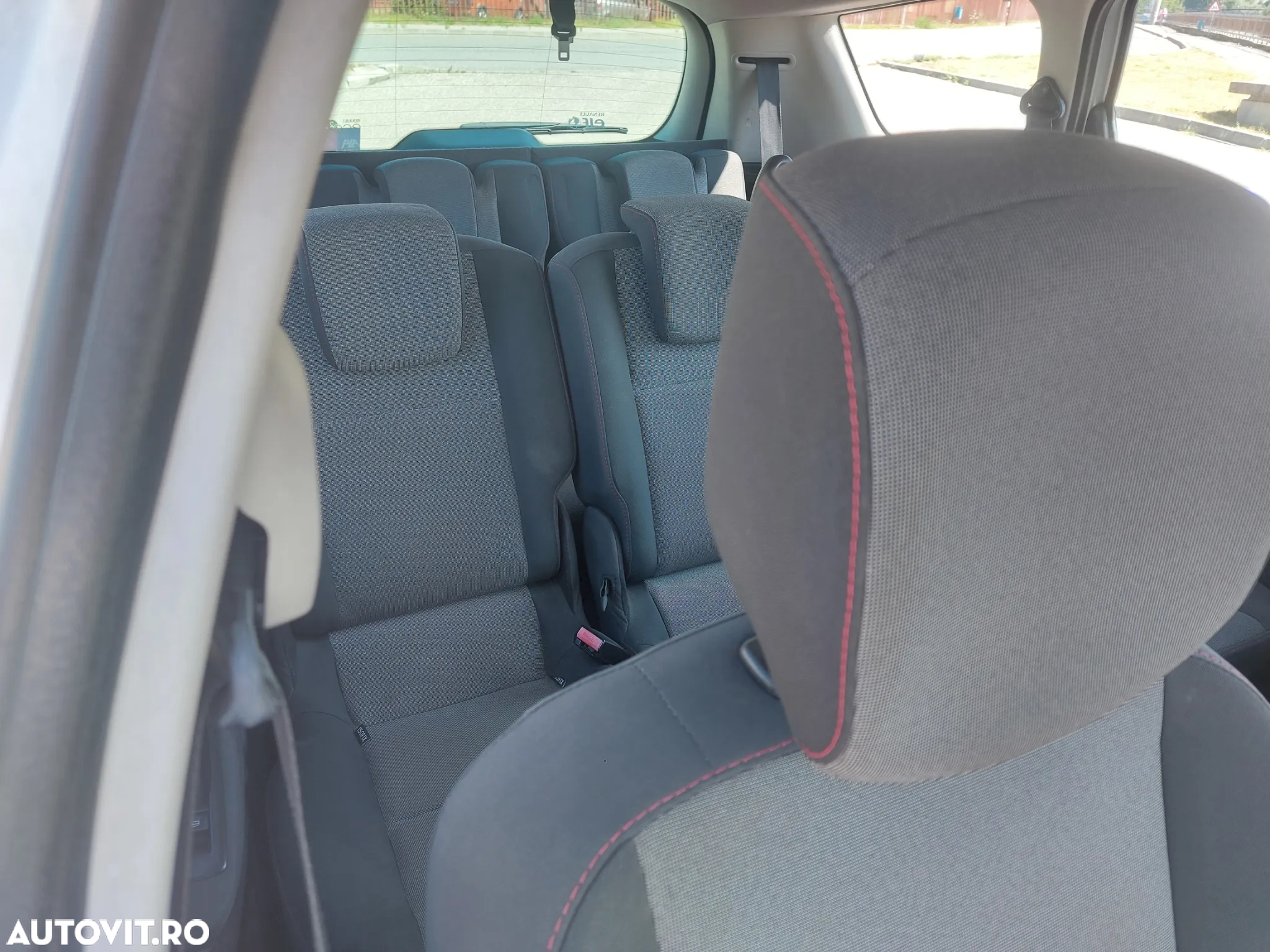 Renault Grand Scenic 1.5 dCi Privilege - 28